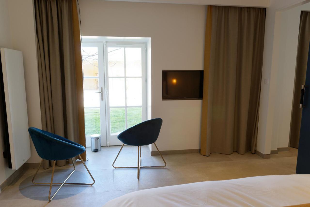 Lodges En Pierres Dorees Saint-Germain-Nuelles Buitenkant foto